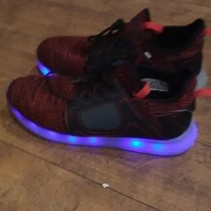 Light up cool shoes that actually work